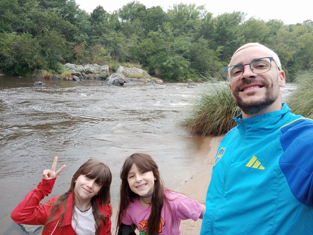 LaTotaDiazOK's tweet photo. Mini vacaciones con ellas... #LosReartes https://t.co/scWkRb20HQ