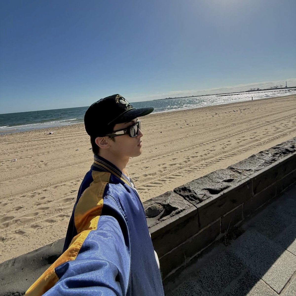Ieemarkees's tweet photo. boyfriend https://t.co/13fCu7H8Fz