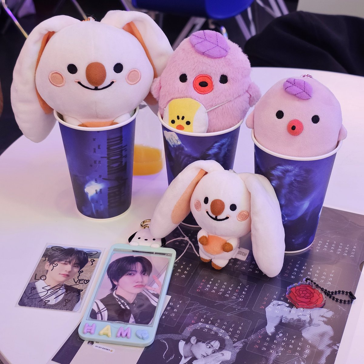 찜질방 가기 전에 태영 생카 방문 완 〰️

#multipliciTY_of_That_boy