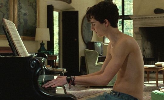 TheCinesthetic's tweet photo. Call Me by Your Name (2017) dir. Luca Guadagnino https://t.co/20NHs6s9bP