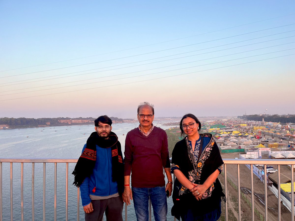 हम भी यहीं हैं और कहां जाएँगे

<a href="/shivkmishr/">Shiv Mishra</a> 
<a href="/jayeshmatiyal/">Jayesh Matiyal</a> 

#mahakumbh2025