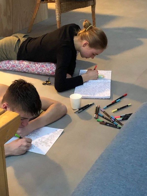 şu şekil çocuklaşabildiğin ilişki >>>