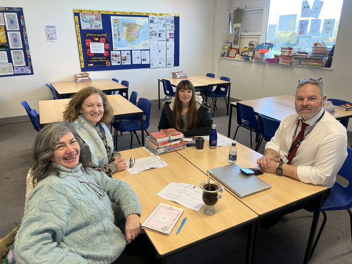 Consejería de Educación Reino Unido e Irlanda (@consejeriauk) on Twitter photo <a href="/LangtonGirls/">@Simon Langton Girls' Grammar School</a> <a href="/LearnCyL/">Learn Spanish CyL</a> <a href="/AccEducativaExt/">Acción Educativa Exterior</a> <a href="/BartonCourtGS/">Barton Court Grammar</a> <a href="/ciudad_espanol/">Salamanca Ciudad del Español</a> <a href="/unisouthampton/">University of Southampton</a> <a href="/CanterburyCCUni/">Canterbury Christ Church University</a> David Stalley de <a href="/LangtonGirls/">@Simon Langton Girls' Grammar School</a> dinamiza un taller lingüístico para la mejora de las habilidades comunicativas en lengua española entre el profesorado de primaria no nativo <a href="/AccEducativaExt/">Acción Educativa Exterior</a> <a href="/LearnCyL/">Learn Spanish CyL</a> <a href="/LangtonGirls/">@Simon Langton Girls' Grammar School</a> <a href="/LearnCyL/">Learn Spanish CyL</a> <a href="/AccEducativaExt/">Acción Educativa Exterior</a> <a href="/BartonCourtGS/">Barton Court Grammar</a> <a href="/ciudad_espanol/">Salamanca Ciudad del Español</a> <a href="/unisouthampton/">University of Southampton</a> <a href="/CanterburyCCUni/">Canterbury Christ Church University</a> David Stalley de <a href="/LangtonGirls/">@Simon Langton Girls' Grammar School</a> dinamiza un taller lingüístico para la mejora de las habilidades comunicativas en lengua española entre el profesorado de primaria no nativo <a href="/AccEducativaExt/">Acción Educativa Exterior</a> <a href="/LearnCyL/">Learn Spanish CyL</a>