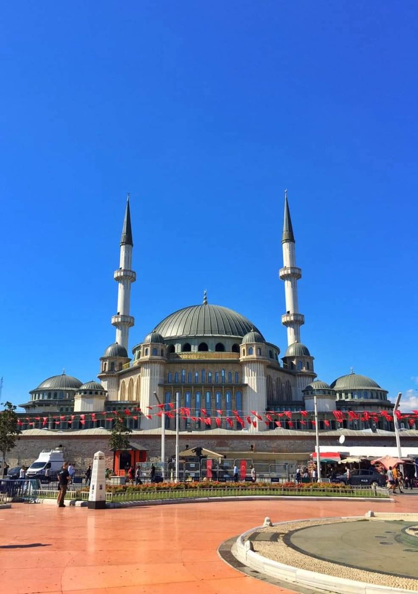 <a href="/barva06/">Özgür Hüseyin Akış</a> Yaptırmayız dediğiniz Taksim camii, Ulubatlı'nın torunlarının İstanbul'un kalbine diktiği ikinci SANCAKTIR"

Atatürk kültür merkezini söylemiyorum bile
Hep o acıyla yaşayacaksınız

Bolu boşuna yediğiniz gaz ve vatan hainleri yaftası yanınıza kaldı