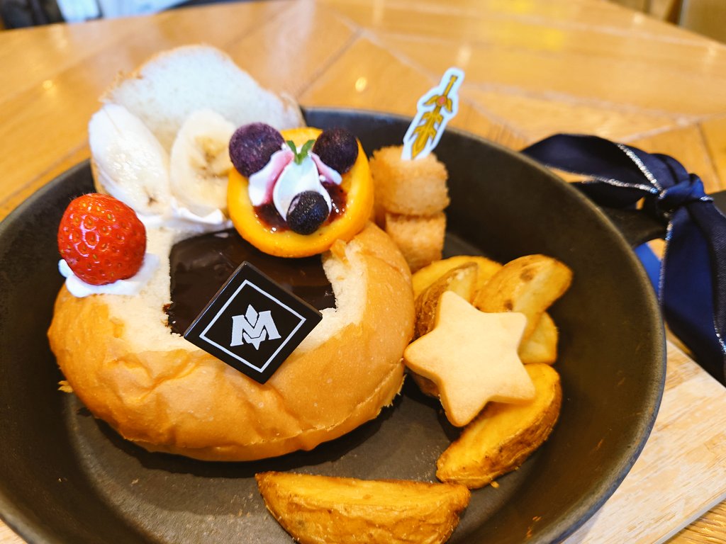 HOZ_chap_Spl_D's tweet photo. 初カービィカフェ！
🍅  ͟͟͞͞= ͟͟͞͞=('〇'-  )ｽｩ- https://t.co/VS1rcgs1t4