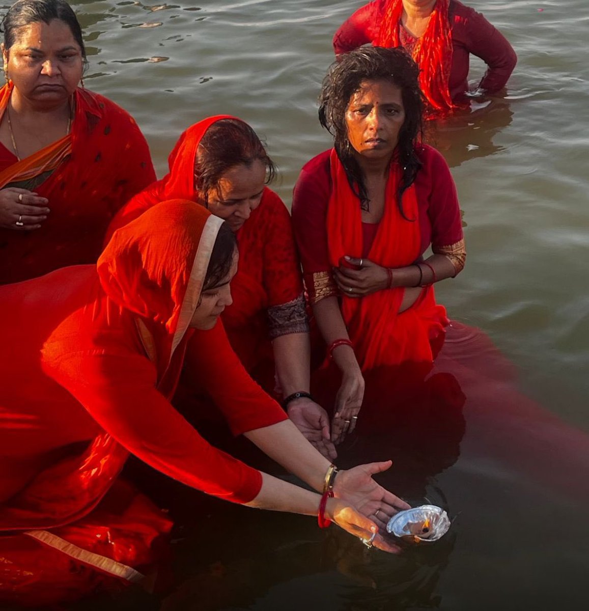 Aparna Bisht Yadav tweet media