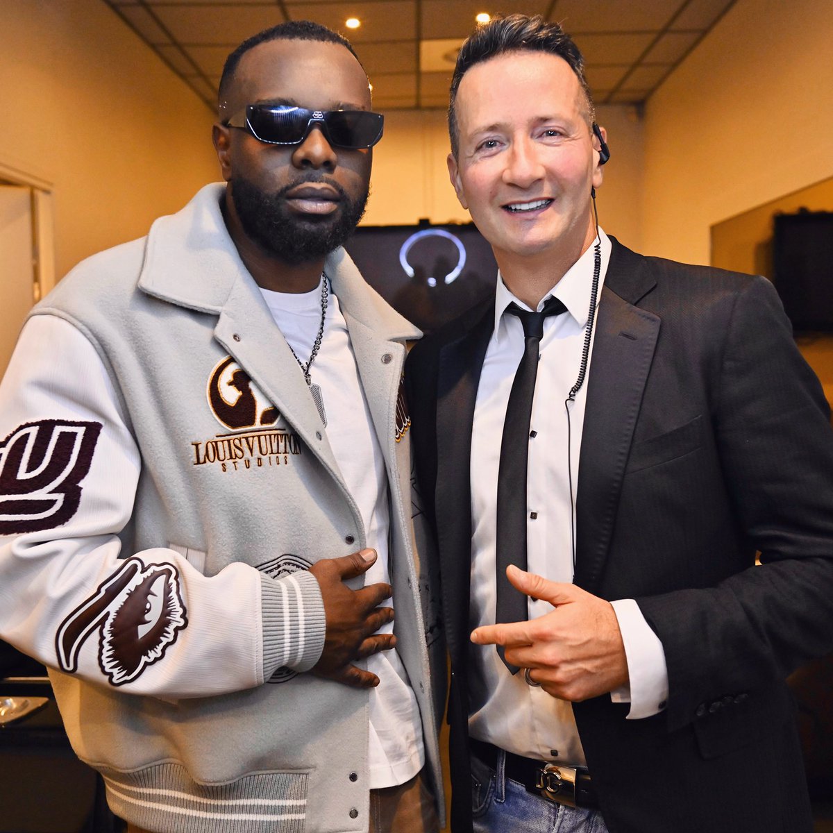 HighClubNice's tweet image. Arrivée de @GIMS dans les loges du High 🤗😄