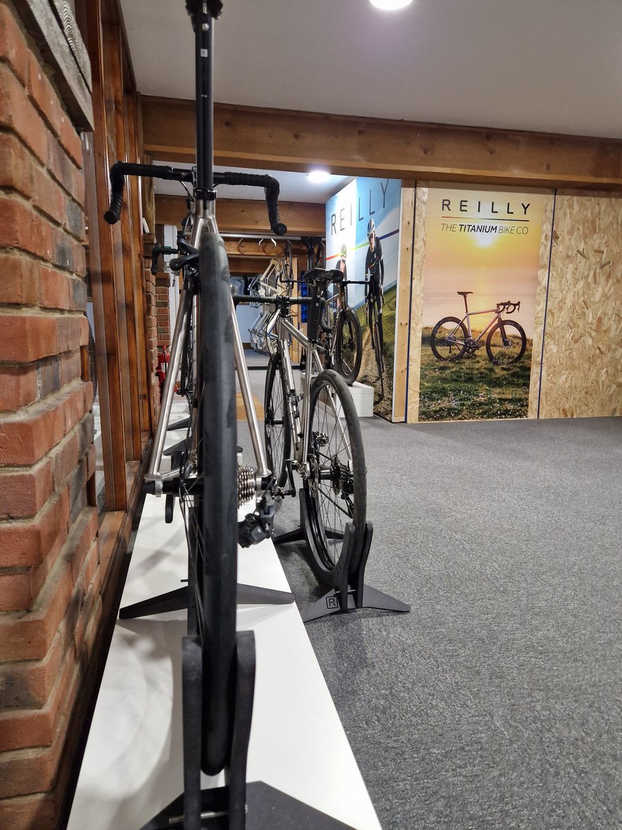 reillytitanium's tweet image. The past 7 weeks have been a blur. After an enforced move, our new showroom &amp;amp; workshop, in a 14th century tithe barn, is open for business. You'll find us in Berry's Green, near Westerham, just off the North Downs. Weekdays from 9am-5pm. We look forward to seeing you...