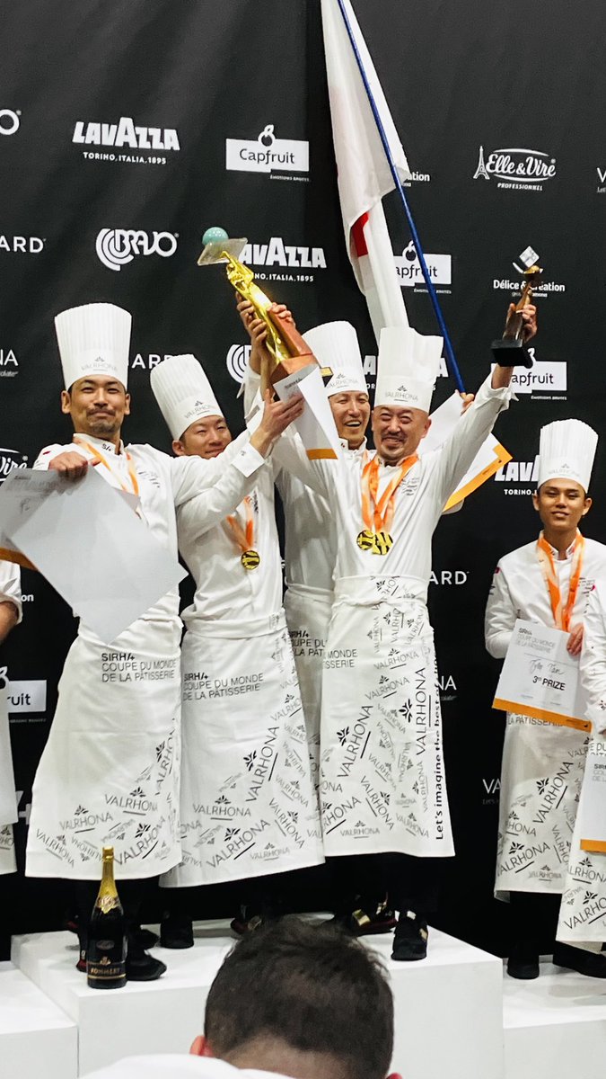 Le Japon remporte la coupe du monde de pâtisserie 2025 au #SIRHA à #Lyon. La France termine 2ème ⁦<a href="/m6info/">M6 Info</a>⁩