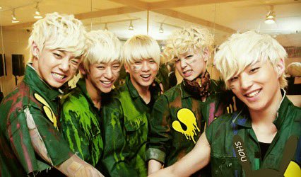 mangoarchives's tweet photo. and even after all this time….

                                   …. im still into you https://t.co/5mlZHWYRBR