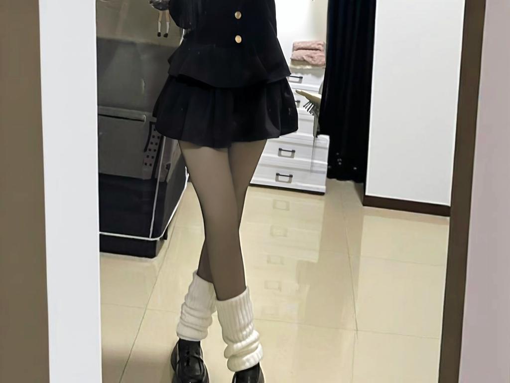 思思_ tweet media
