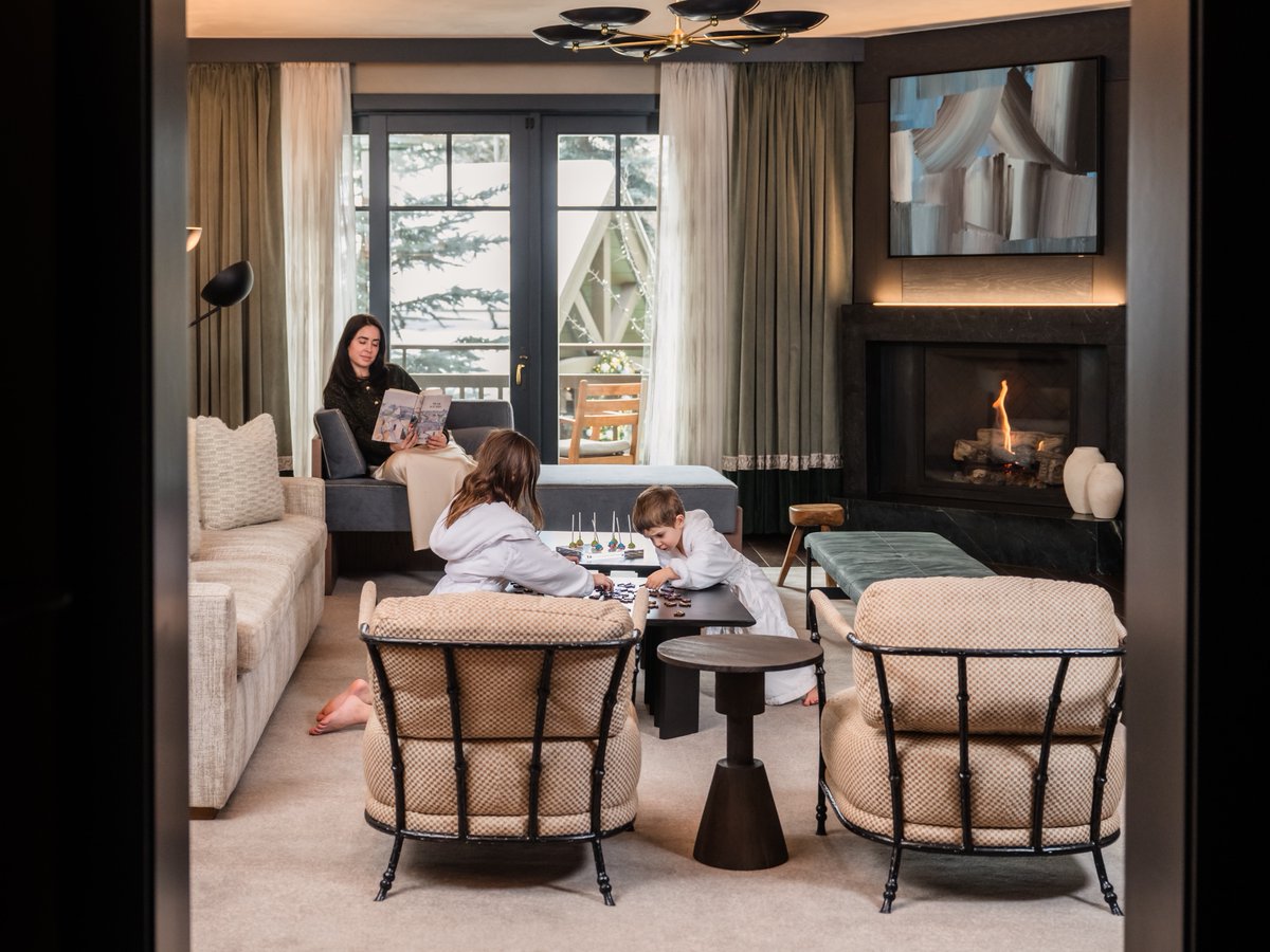 FSVail's tweet image. Welcome home ❤️ If you consider #FSVail your home away from home, share your love by participating in #TLWorldsBest Awards. By sharing your favorite travel experiences, you’ll be entered for a chance to win a USD 15,000 cash prize or Viking cruise. Vote: bit.ly/3PKAI8o