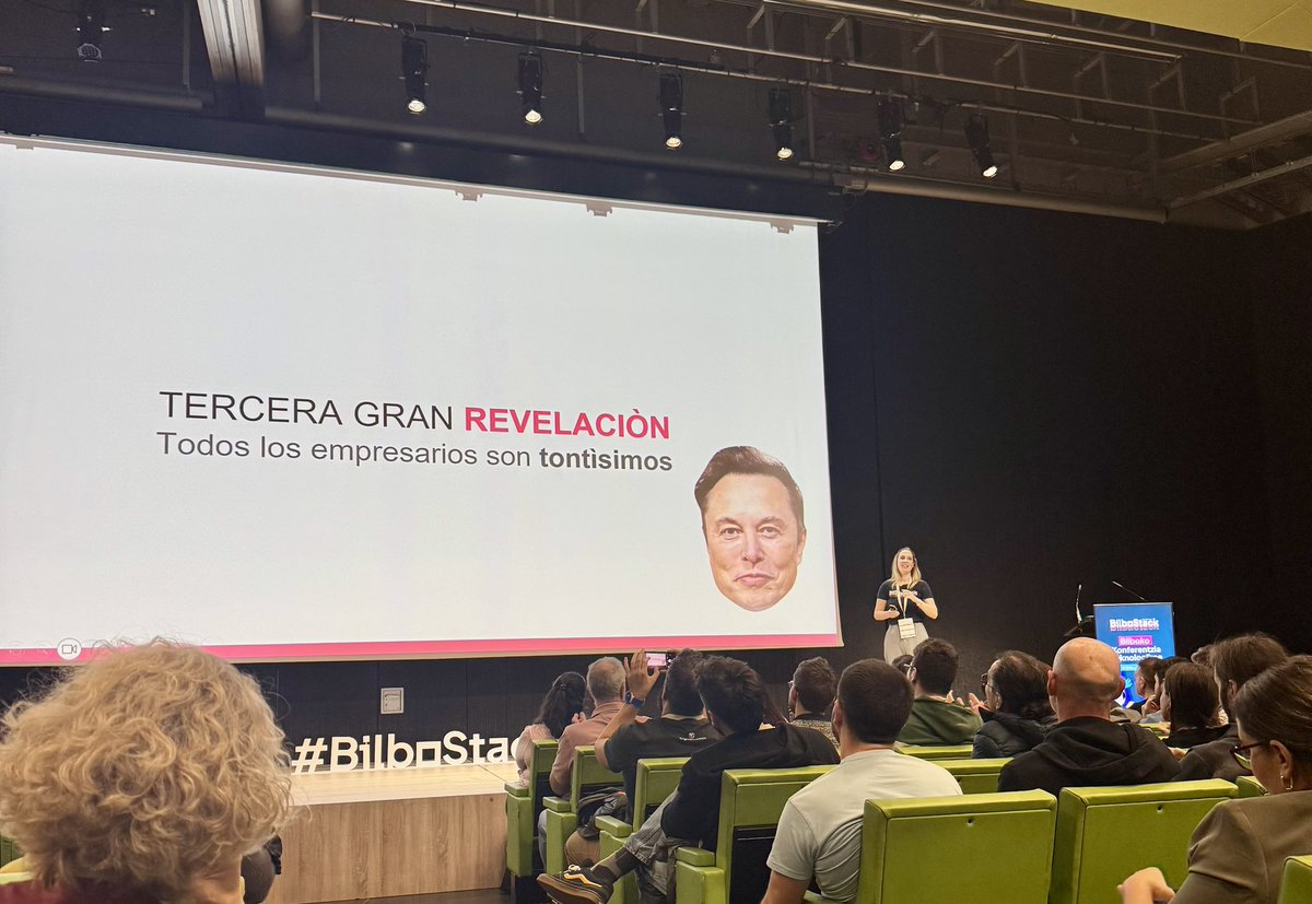 iro2009's tweet image. "Hemos disfrutado de la charla de @noval33t, que con su sinceridad y humildad dice que llegó por casualidad, pero entre líneas se ve todo su esfuerzo. Aunque se llama mala empresaria, creo que no podría ser mejor. ¡Brava! 👏 #Bilbostack25"