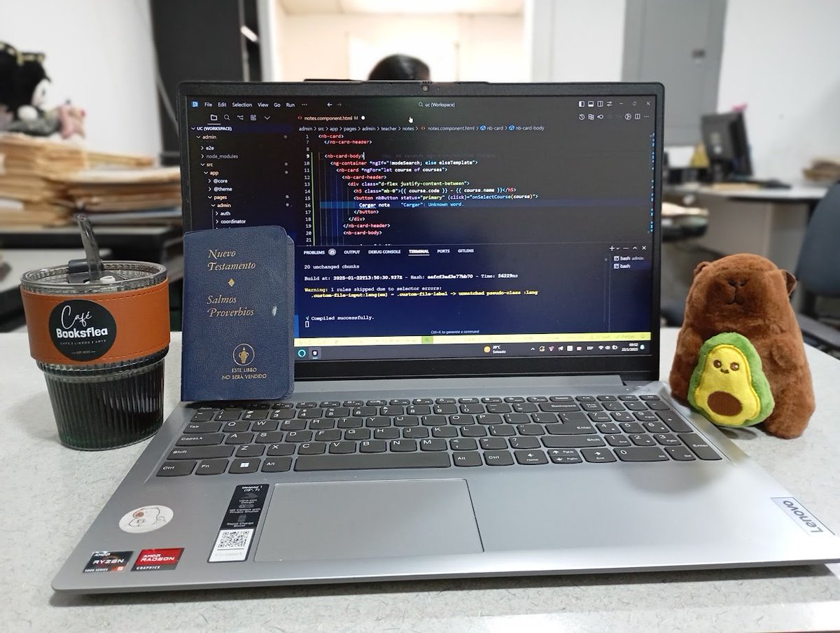 Este si es el mejor equipo de trabajo:

☕️Un cafe, para repotenciarte
🥑Un chiguire con avocado, para que siempre te acompañe
📘Una biblia, en caso de que todo entre en caos

✨ This is awesome ✨