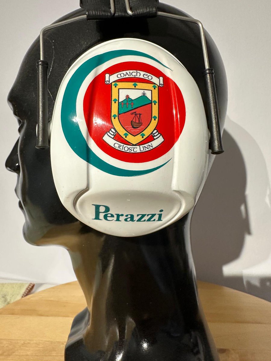 Customstockz tweet media