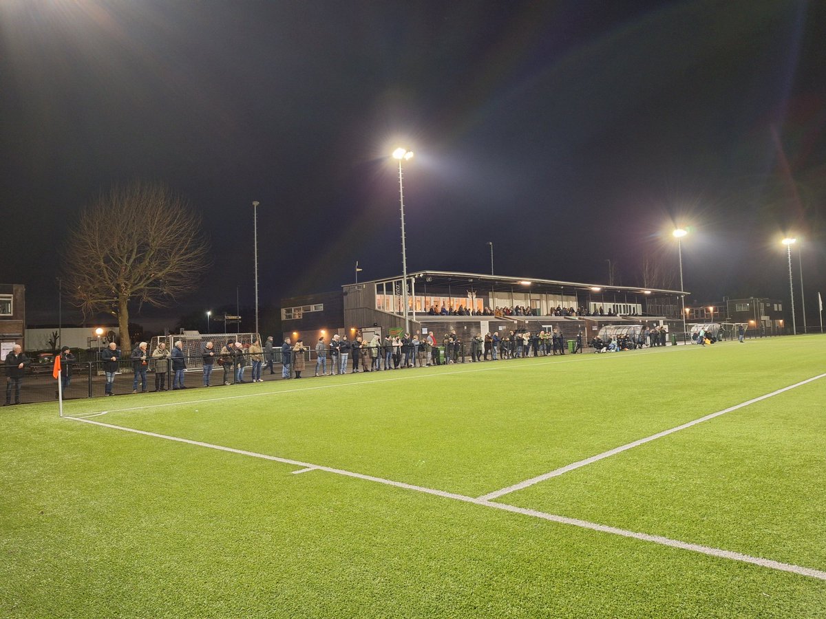 niek92jansen's tweet photo. Sportpark HBC, Heemstede 📍

HBC, hekkensluiter van Derde Divisie A, treft thuis nummer vier DVS'33 ⚽

#HBC #DVS33 #Heemstede #Groundhopping #groundhoppen @hbcheemstede @DVS33NL @Derde_Div https://t.co/bR8gcVkfK3