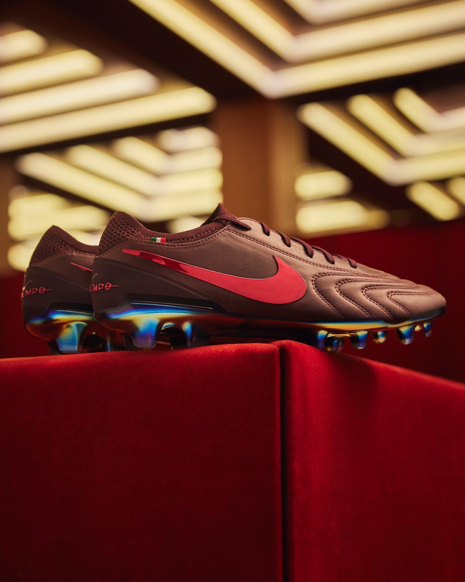tenislinks's tweet photo. 🤌🏻 Nike divulga a nova Tiempo X “Made in Italy”. https://t.co/nN0O1mV8iq