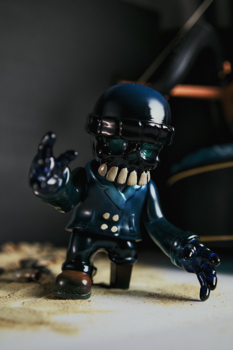ScumPitToys's tweet photo. The Sailor has Landed!
EST. 1866 is up in the Scum Shop NOW!
LINK IN BIO
Our first release from @varm_softvinyl 

#scumpittoys #varm #sofvi #sofubitoys #sofubi #deisgnertoys #retrotoys #toys #hemingway #lovecraft #nautical #a24 #thelighthouse #actionfigures #streetsharks #sea https://t.co/WbiYWmGZ3E