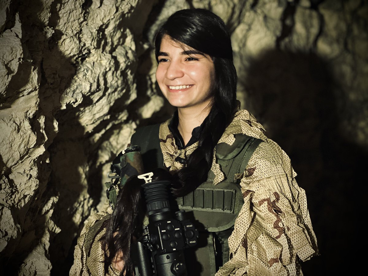 YPJDefense's tweet image. Dîroka Azadiya Gelan Bi Destê Jinên Leheng Tê Neqişandin #YPJ