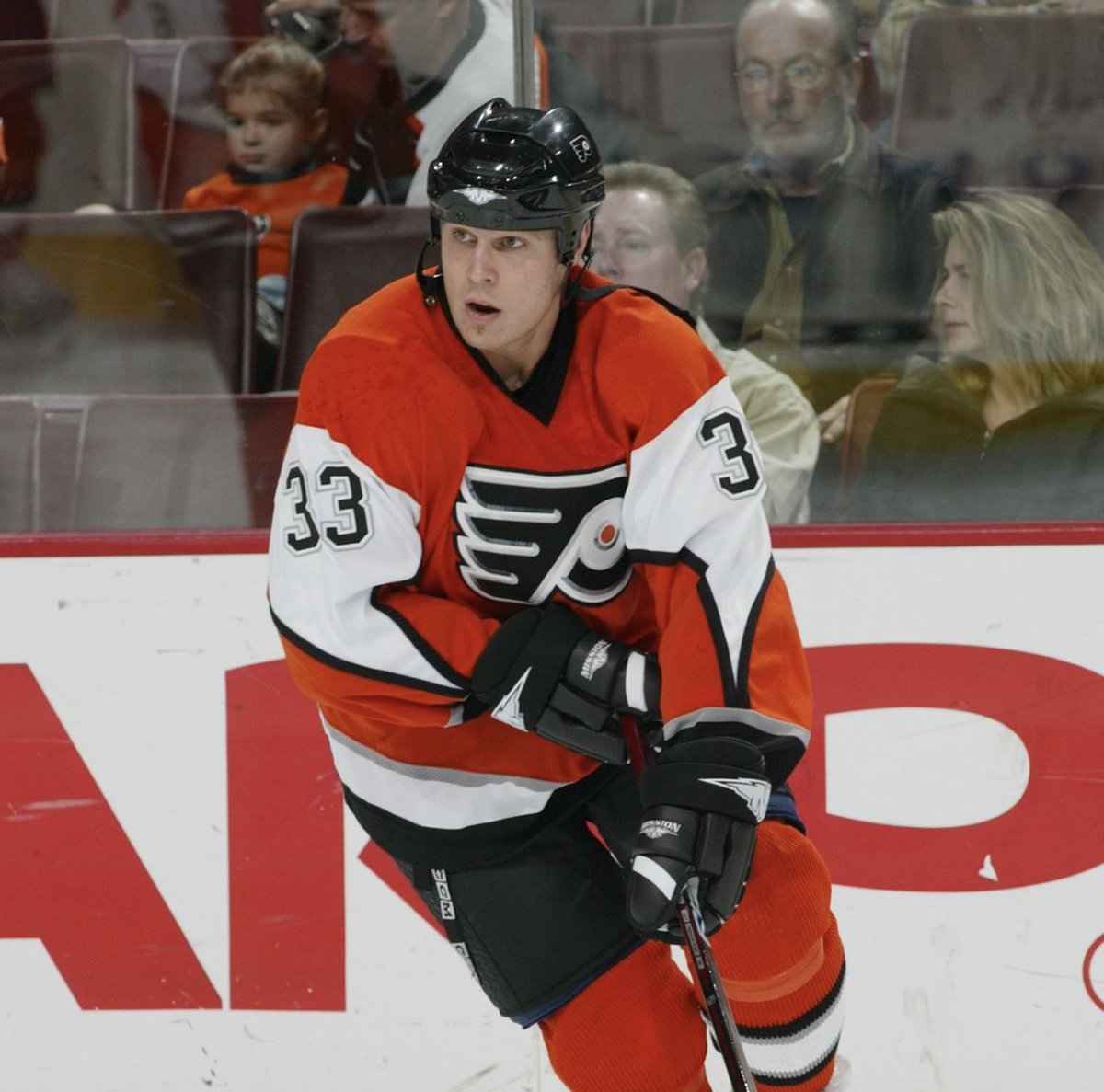 Nasty Knuckles tweet media