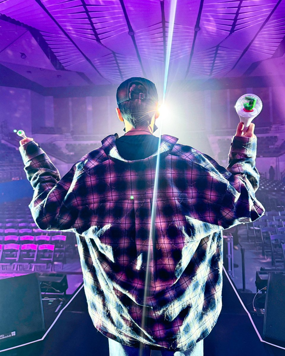 金在中生日快乐🎂🎉🎊
2025.01.26.
JAEPPY BIRTHDAY TO JOONG🎂
We'll always be with you.
<a href="/bornfreeonekiss/">kimjaejoong</a> ✨💚✨🎂

#김재중 #재중 #KIMJAEJOONG
#JAEJOONG #ジェジュン #金在中
#J_PARTY #JAEPPY_BIRTHDAY