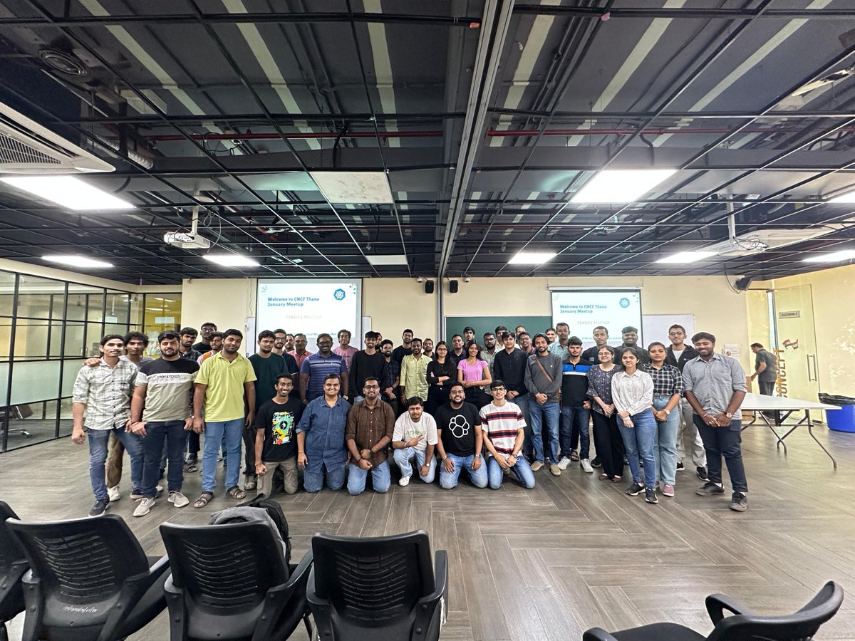 cncfthane's tweet image. Wrapping up the Event! 🎉 

A big thank you to everyone who joined us today, our fantastic speakers, attendees, and @LetsUpgrade_in for hosting us. Thank you to New Relic for their collaborative support! 📷   

Looking forward to seeing you all next month! 📷#cncfthane