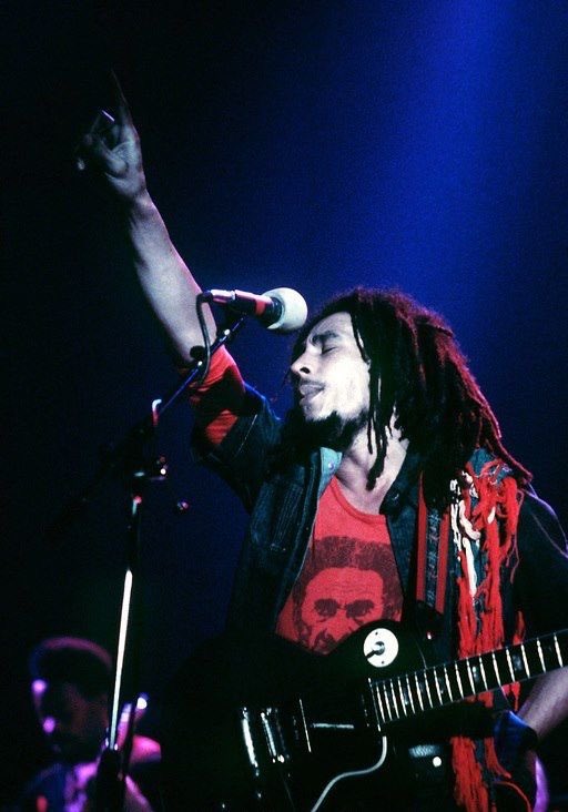 どんな危機に直面しても、やるんだ。自分のやるべきことをやるんだ。
多くのことが語られてきたが、そのほとんどは何も実行されてこなかったからな。