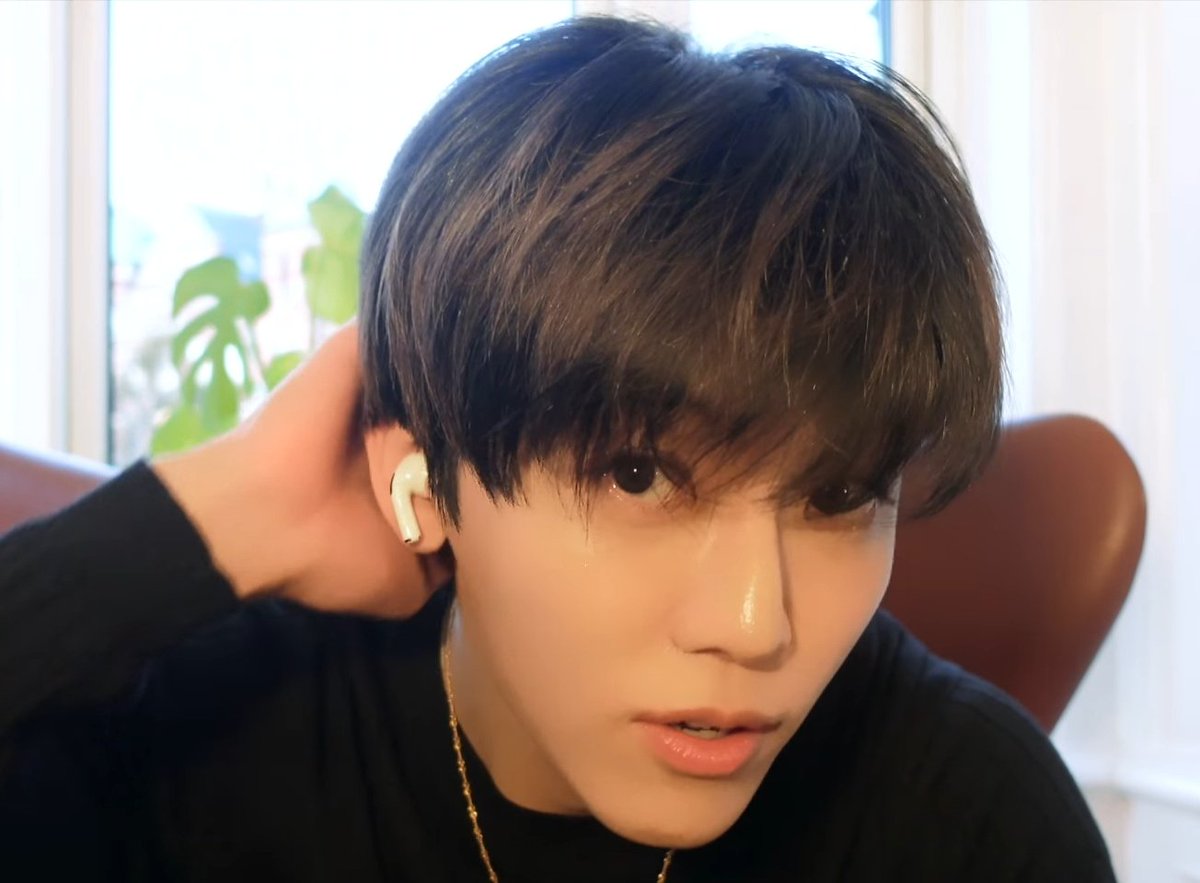 𝙮𝙤𝙪𝙧 𝙛𝙖𝙩𝙝𝙚𝙧 tweet media