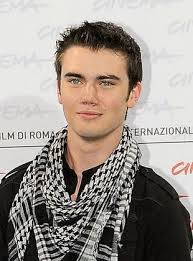 merlinpapin3's tweet image. .@FredOL69007 On souhaite un Bon Anniversaire à  #CameronBright qui a 32 ans on peut le voir dans

Motive
Little Glory
Twilight Révélations
La Loi Goodnight
Armageddon 13
Conudrum