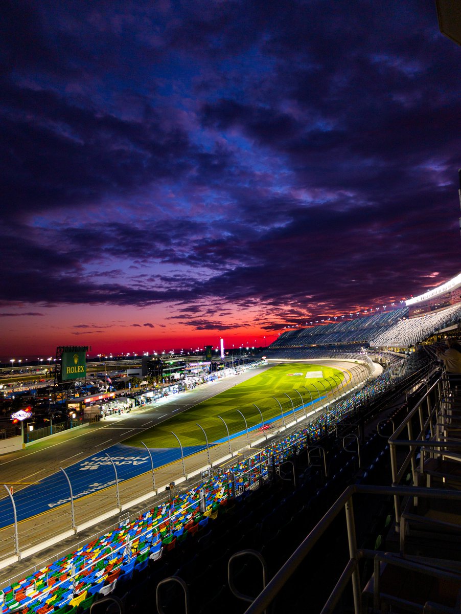 Daytona sunsets and fast cars. Couldn't ask for a better weekend. 

Today is the day! Time for the big race. Rolex 24 kicks off in a few hours.

#IMSA #Rolex24