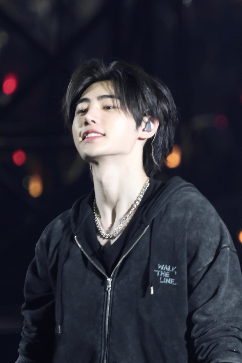 250125 신난 강아지૮ ˊ͈ . ˋ͈ ა

#ENHYPEN #SUNGHOON
#엔하이픈 #성훈 #ソンフン