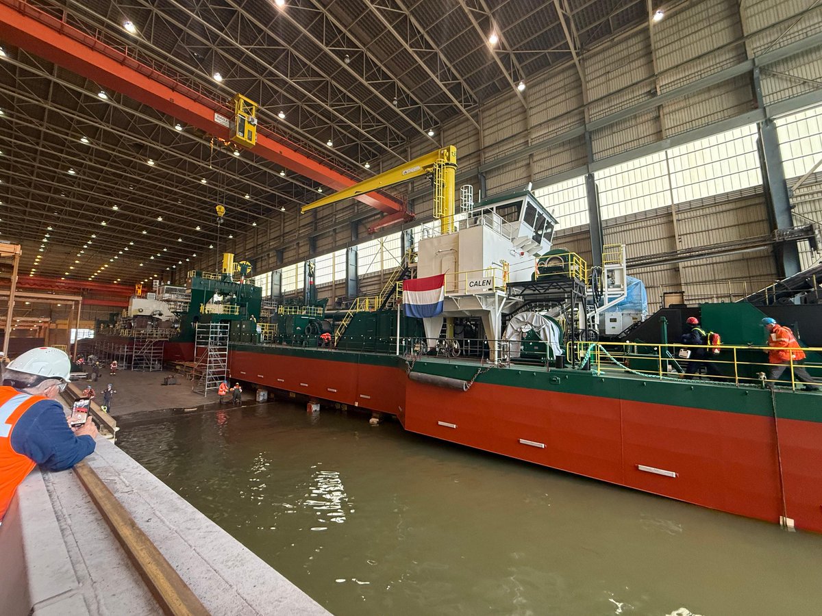 Verkeersleider Roos tweet media