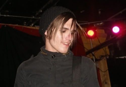 mikeyfangs's tweet photo. https://t.co/f8MFKxPpNS
