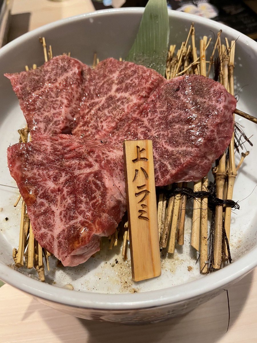 D4_marek4su's tweet photo. うまうま https://t.co/9wupUYfWJf