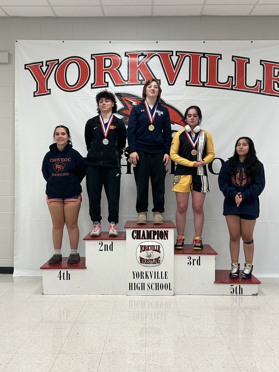 OswegoWrestling's tweet photo. SPC Championships 

Busse 2nd
Aaliyah 5th
Harmony 3rd
Tennille 6th
Joslynn 4th
Kiyah 2nd
Layla 1st
Riley 2nd
Elin 3rd https://t.co/VZ5gLOee0K