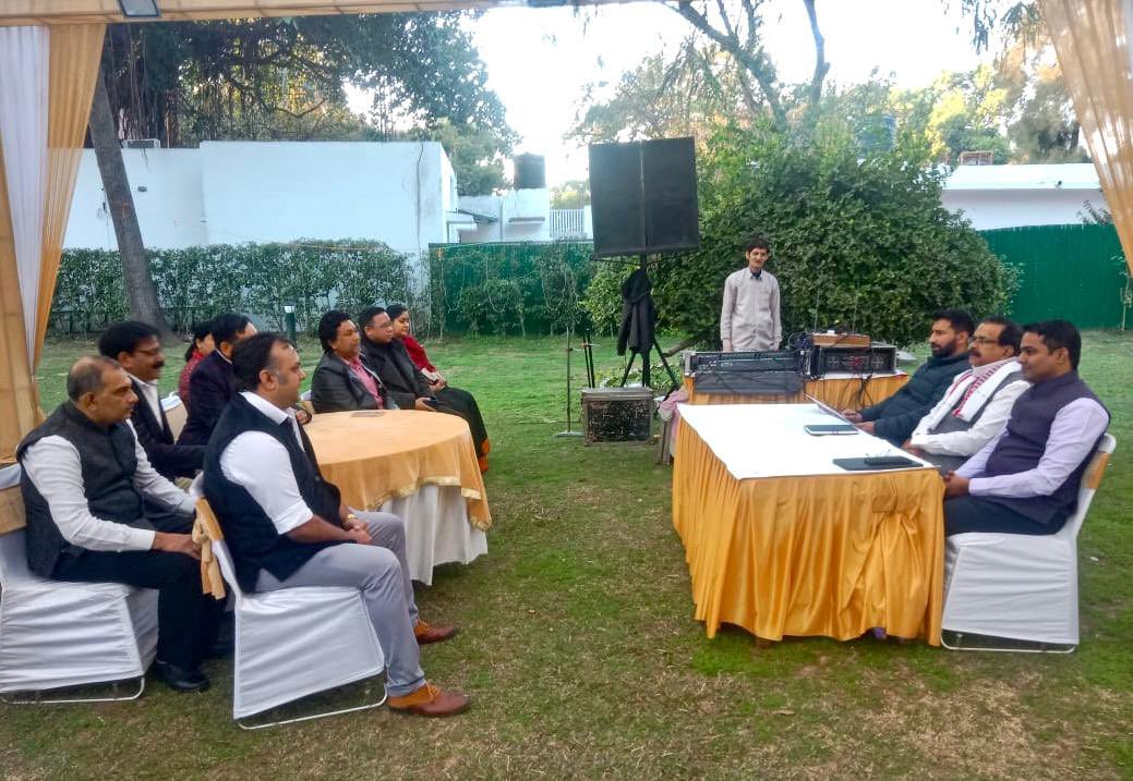 Could attend an election co-ordination meeting at Union Minister <a href="/GeorgekurianBjp/">George Kurian</a> ji’s residence on the upcoming Delhi elections today. 

Delhi deserves a double engine <a href="/BJP4Delhi/">BJP Delhi</a> <a href="/BJP4India/">BJP</a> government free of corruption and misgovernance driven by the vision of H’ble PM