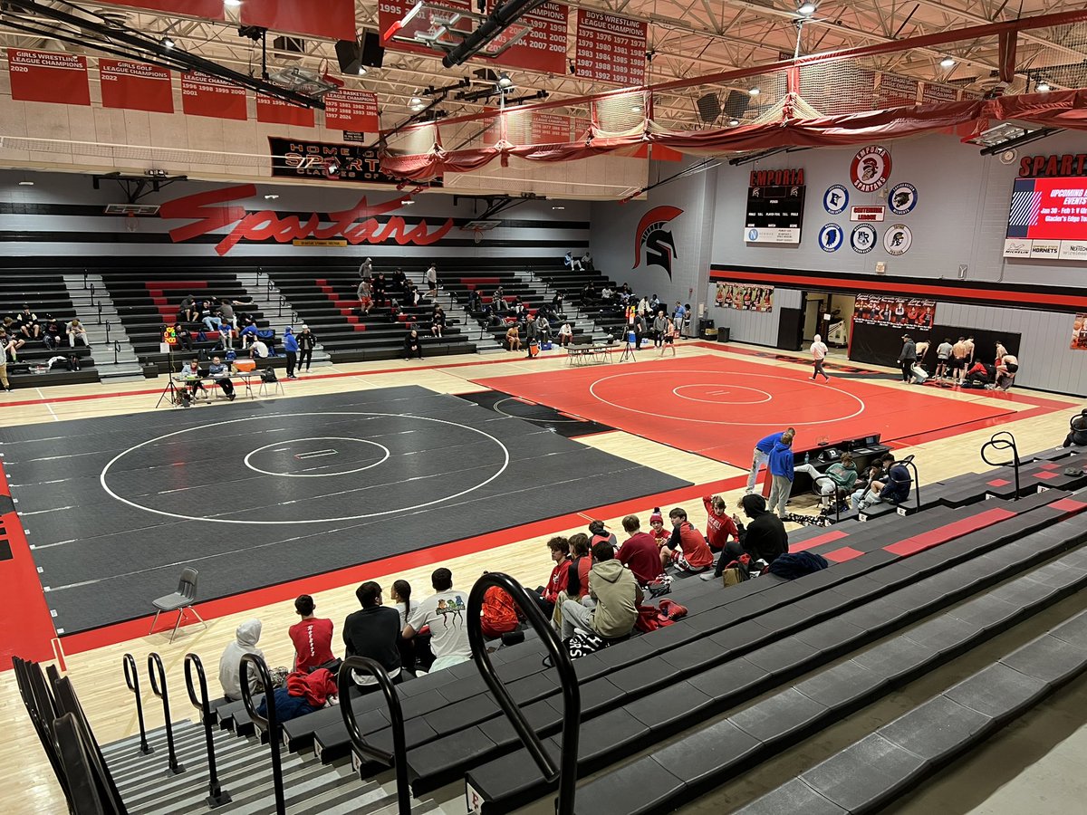 BeauWelchAD's tweet photo. Excited to host our dual wrestling tournament today at Emporia High School! Proud to showcase our Spartan athletes and welcome competing teams to our home. Best of luck to all wrestlers—let’s make it a great day of competition! 🤼‍♂️🔴⚫️⚪️ #EHStrong #GoSpartans @EmporiaWR https://t.co/0OKB4rTbfK
