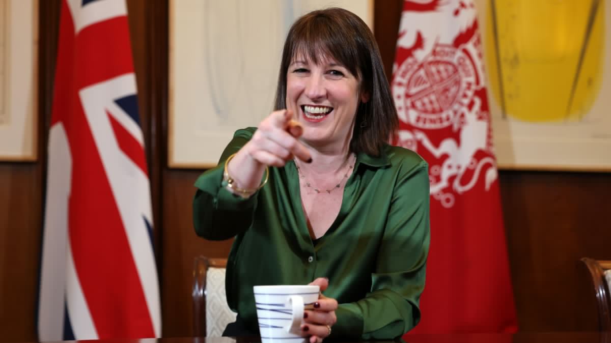 POV: You just got your bonus and HMRC have taken 60%