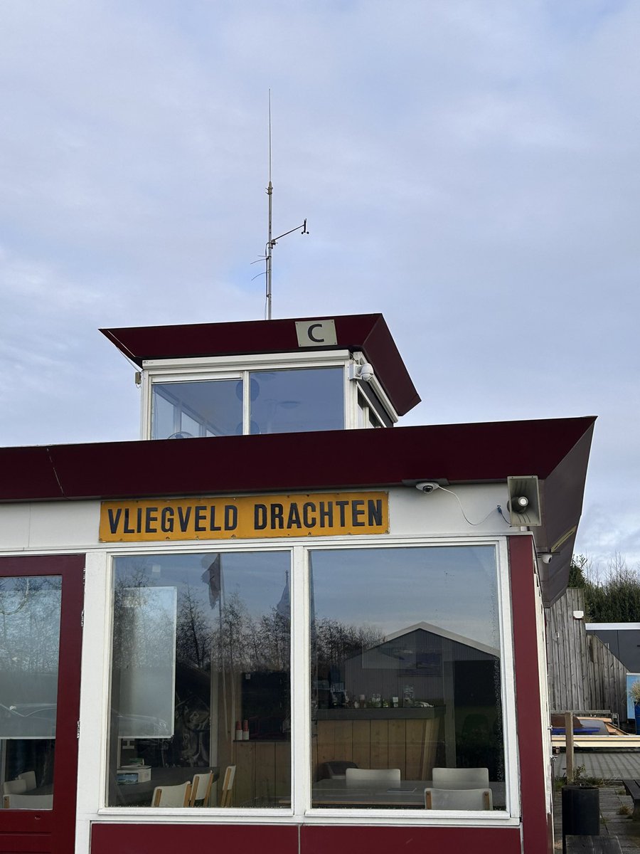De voorbereidingen voor de <a href="/AOPANL/">AOPA Netherlands</a> FLY-in op zaterdag 5 juli zijn begonnen! Vandaag de eerste stappen gezet mbt de organisatie in samenwerking met de mensen van vliegveld Drachten #EHDR @_Smallingerland