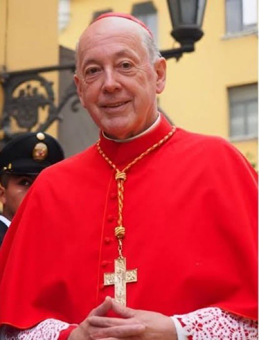 AlertaNews24's tweet photo. 🇵🇪🇻🇦| URGENTE: El ex cardenal de Perú, Juan Luis Cipriani, fue apartado de la iglesia por el mismo Papa Francisco en 2019 por pederastia, revela una investigación de El País. https://t.co/CRF1bALA17