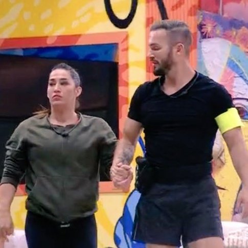 PESQUISA RÁPIDA 

Você tá torcendo para Diego e Daniele Hypólito?

❤️ Sim
🔁 Não

#BBB25