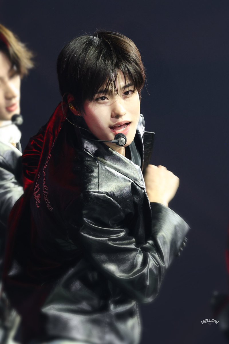 250111 #SOHEE

붐바둠붐붐베이스... 🫀💥
#RIIZE #라이즈 #소희