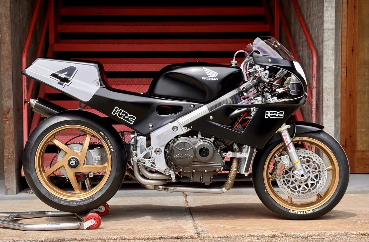 🇬🇧 POPS-YOSH 34 🏁 ヨシムラ モリワキ tweet media