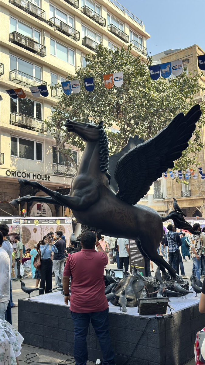 TXingh's tweet image. #KalaGhoda #KGAFXXV