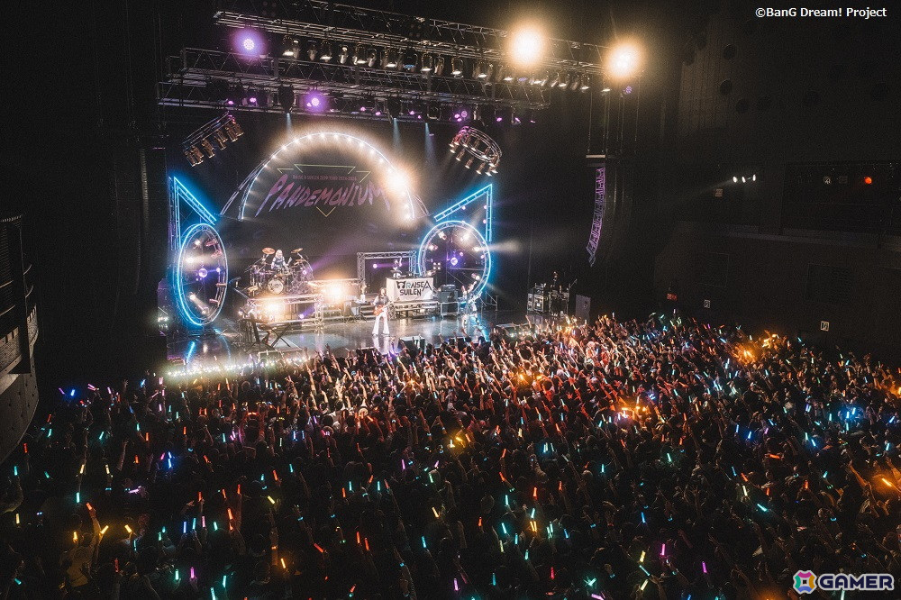 GamerNeJp's tweet photo. RAISE A SUILEN ZEPP TOUR 2024-2025「PANDEMONIUM」のファイナルとなる大阪公演が開催！ https://t.co/K9mTkBAg1f #RASTOUR_PANDEMONIUM_大阪 #バンドリ #RAS https://t.co/gSXmoYqvNR