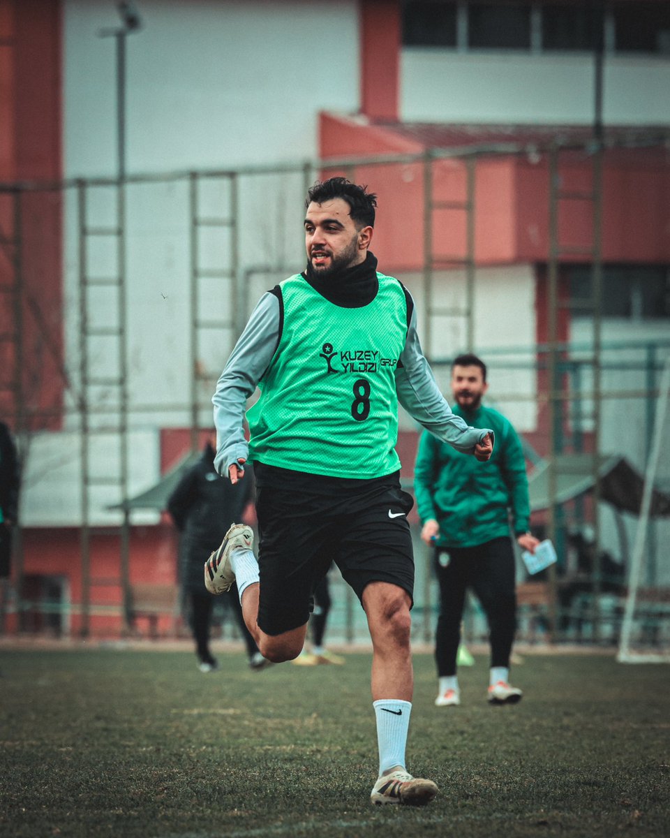 🔥Sinan Kurt ilk 45 dakikada:

%100 Pas İsabeti
1 Kilit Pas
%100 İkili Mücadele Kazanma
2 Top Çalma