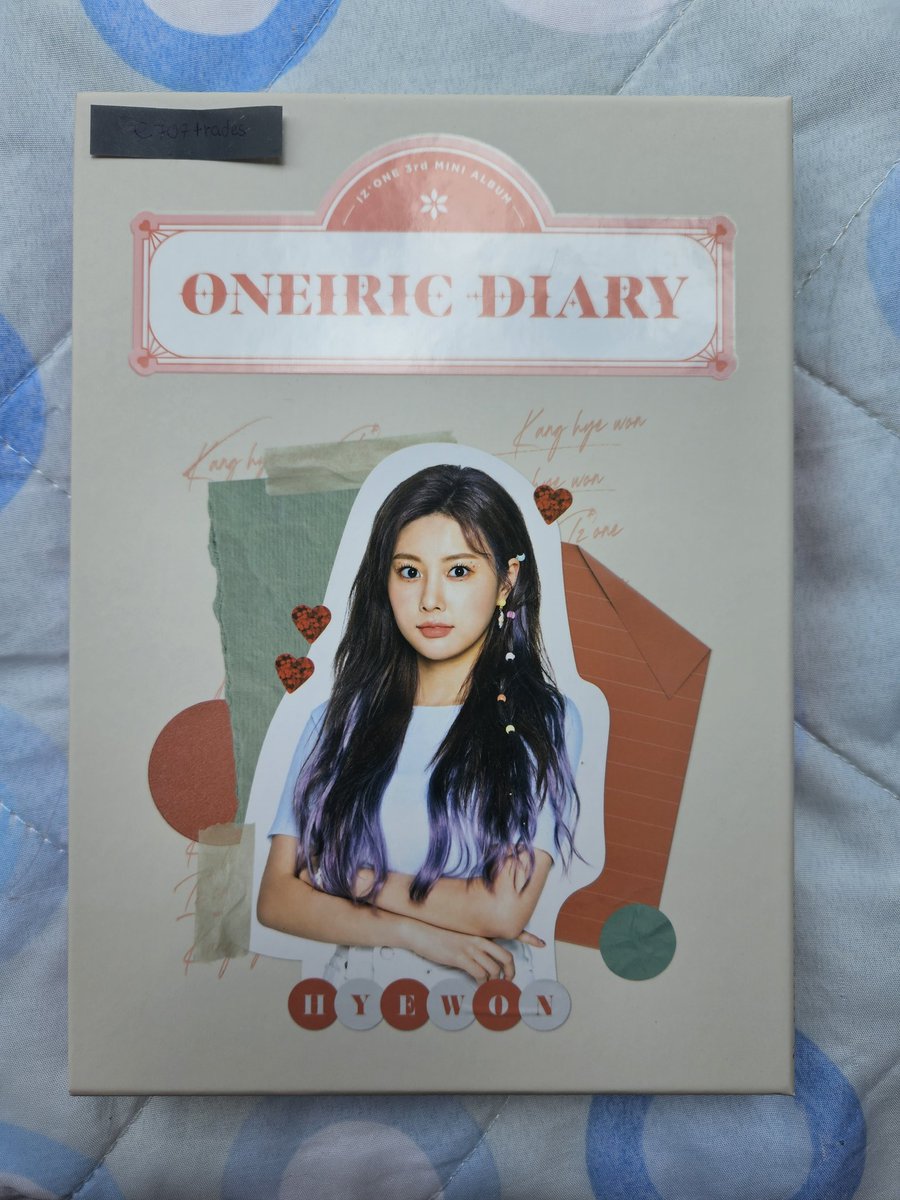 mosawaii's tweet photo. VENDA/VENDO Iz*one Izone Oneiric Diary Hyewon 95 + Frete https://t.co/RhSF2RQ57D