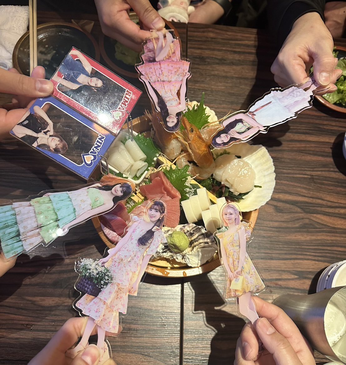 まりん💙🍏あのニナペン tweet media