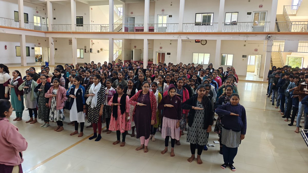 iMHardevsinh21's tweet photo. આજ રોજ ૬૪-ધ્રાંગધ્રા વિધાનસભા શ્રી ઉમા સંકુલ ખાતે ૧૫માં રાષ્ટ્રીય મતદાતા દિવસની ઉજવણી કરવામાં આવી.@CEOGujarat @CollectorSRN @SDMDhrangadhra @ElectionSRN https://t.co/Sno5lRkd0c