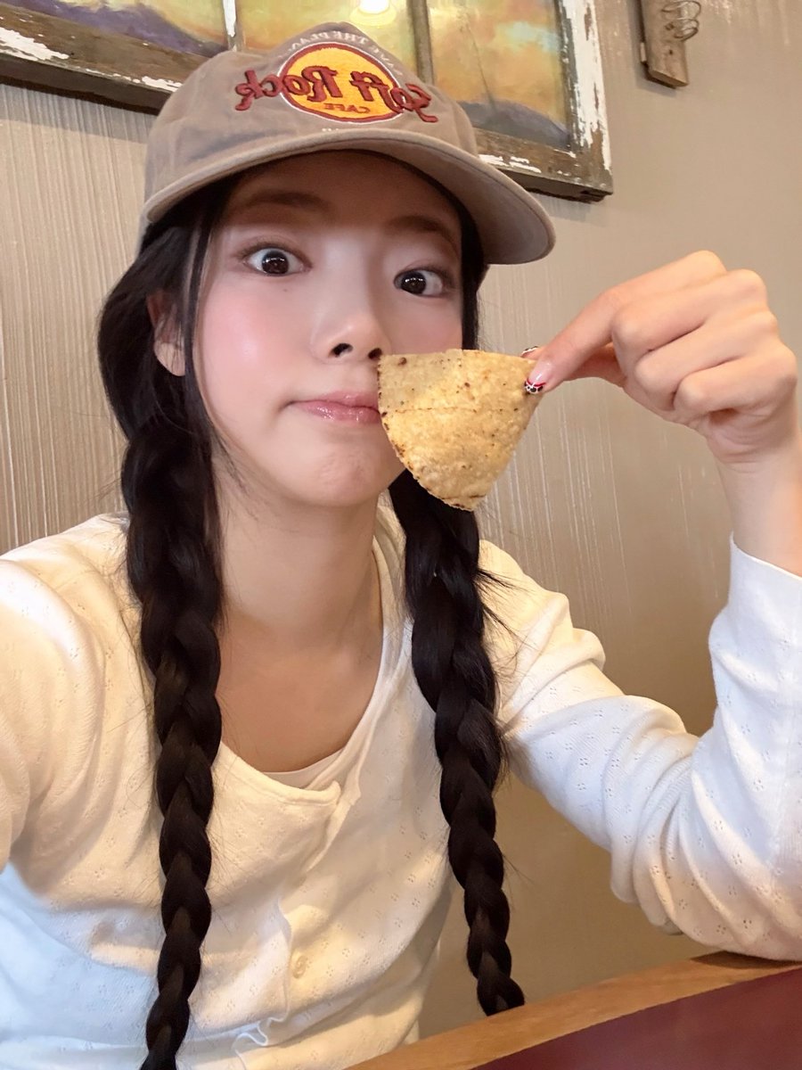 goeunIoops's tweet image. fromm update 🍀